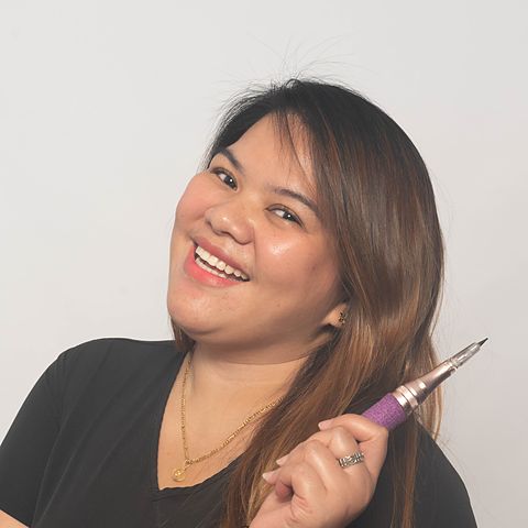 Emz from the Browcode Laoag team